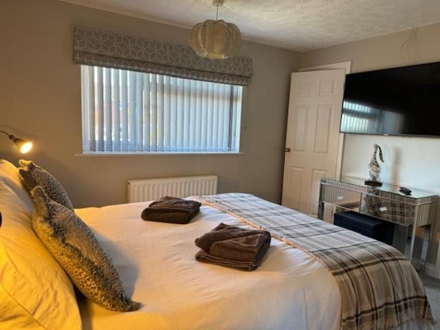 Netflix Home Jacuzzi Gym Fast Wifi Ps5 Free Parking 2 Spaces Hereford Exterior foto